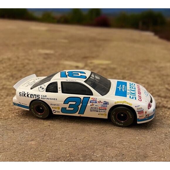 Rare Dale Earnhardt Jr. Collectibles Stock Car trailer truck limited edition Box - Picture 4 of 9